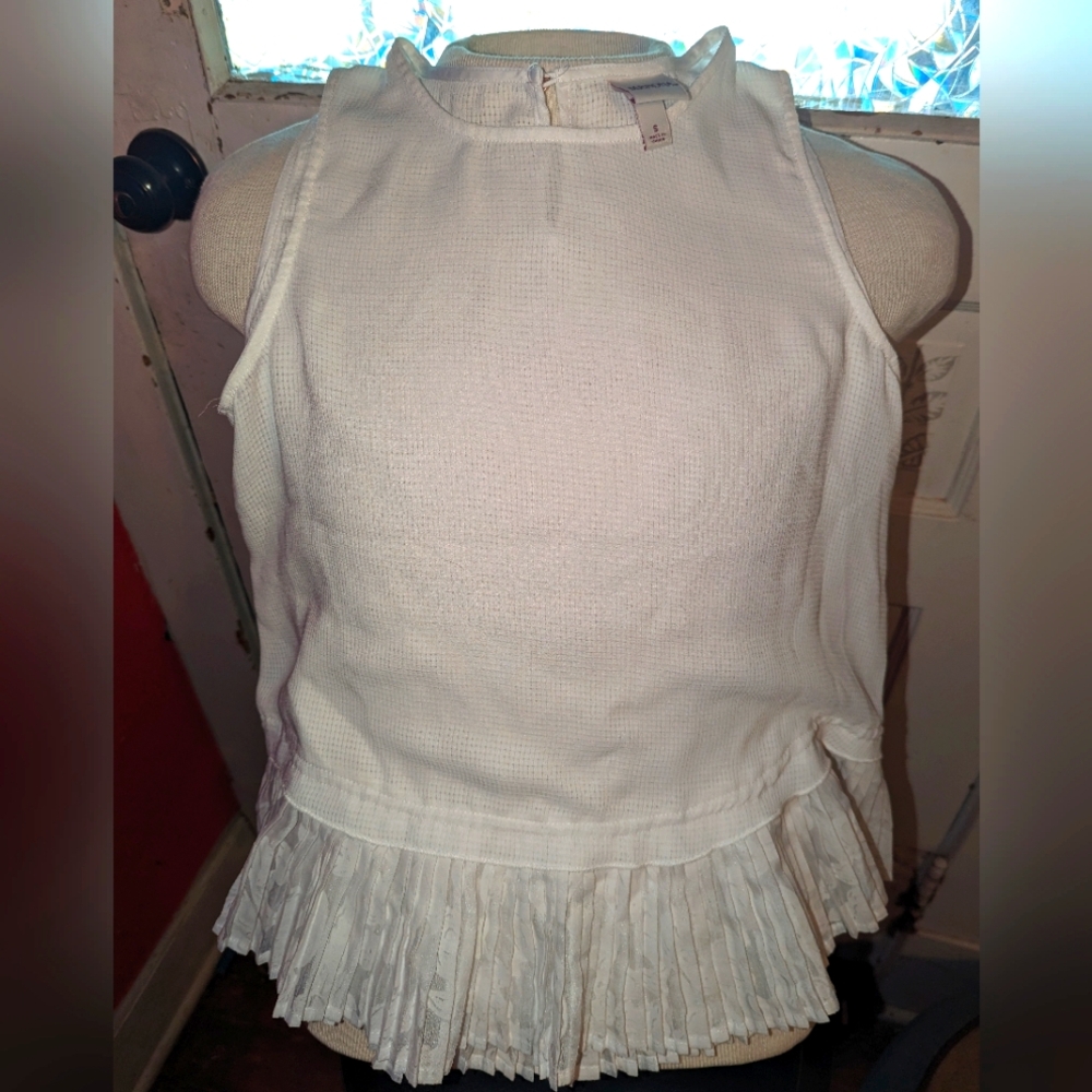 Merona white Small women's top